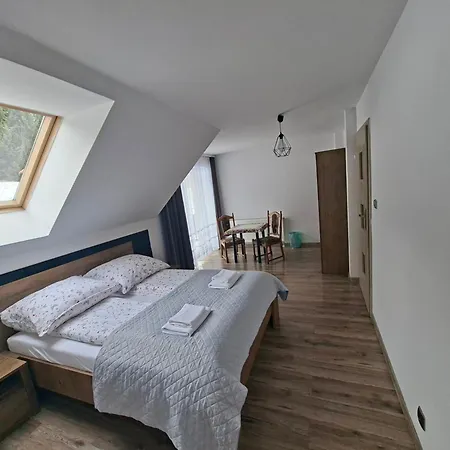 Julinka Olszyny (Kamienna Gora)